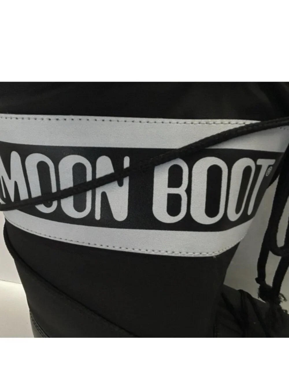 Moon Boot Icon Classic Black Winter Snow Boots W SIZE 10-11.5